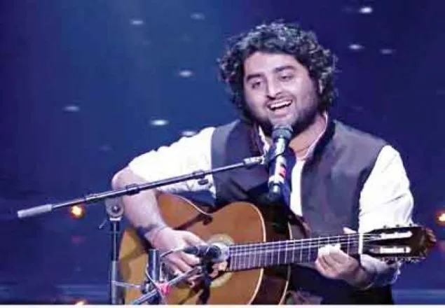 আবার ও ঢাকায় আসছেন অরিজিৎ সিং