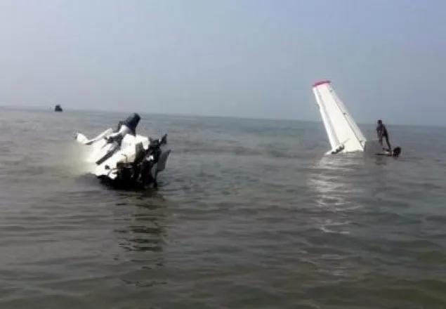 পাওয়া গেল নিখোঁজ পাইলট ও কো-পাইলটের লাশ
