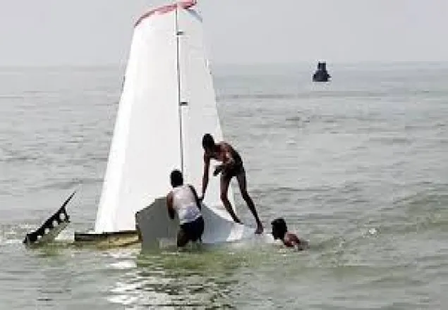 কক্সবাজারে বিমান বিধ্বস্তে তদন্ত কমিটি