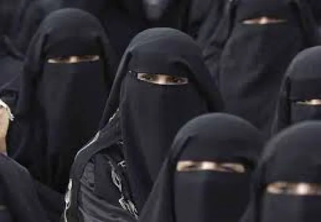 নেকাবের বিরুদ্ধে মিশরীয় পার্লামেন্টে বিল