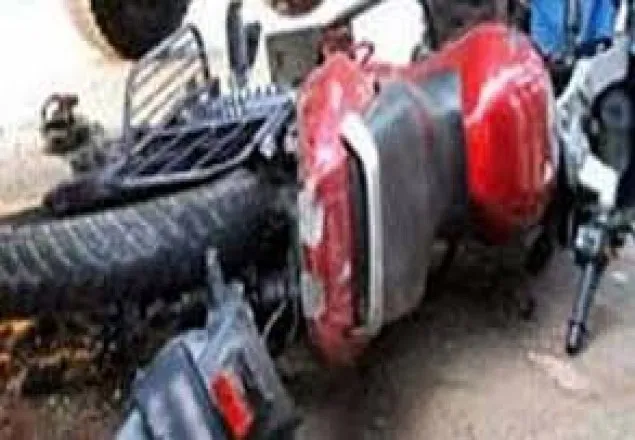 রাজশাহীতে ট্রাকচাপায় মোটরসাইকেল চালকের মৃত্যু
