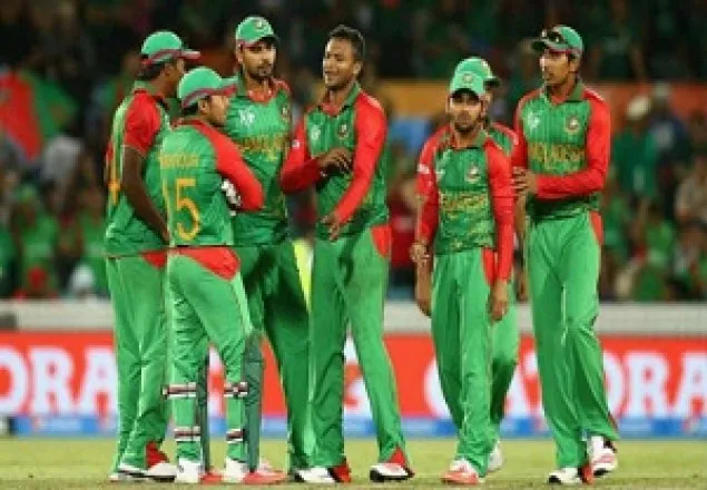 বাংলাদেশ শিবিরে ফের আঘাত হানলেন আফ্রিদি