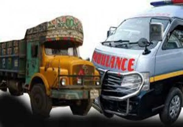 ভারতে ট্রাক-অ্যাম্বুলেন্স সংঘর্ষে নিহত ৪