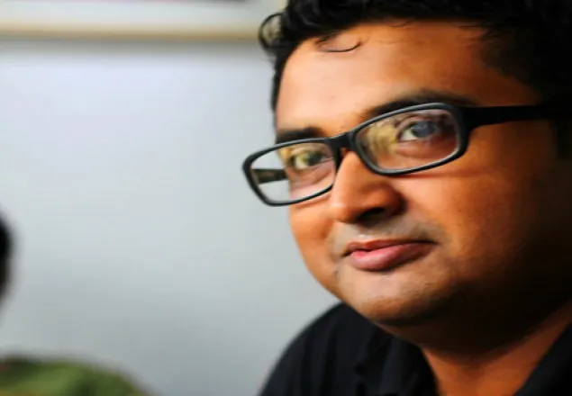 আমার স্বামী কোথায় জানতে চাই: জোহার স্ত্রী
