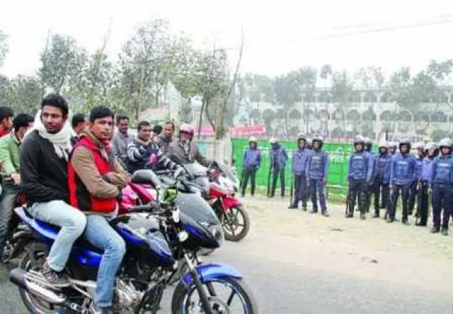মধ্যরাত থেকেই মোটরসাইকেল চলাচল বন্ধ
