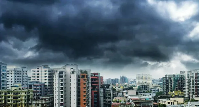 মেঘলা আকাশসহ বজ্রবৃষ্টির পূর্বাভাস