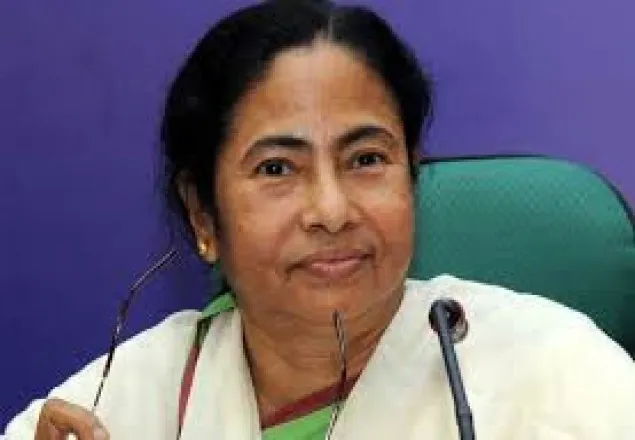 নির্বাচনের আগেই চমক মমতা বন্দোপাধ্যায়ের
