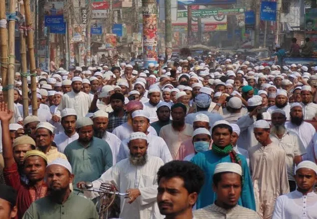 'রাষ্ট্রধর্ম' ইসলাম বাদ দেয়ার ষড়যন্ত্রের প্রতিবাদে ময়মনসিংহে বিক্ষোভ