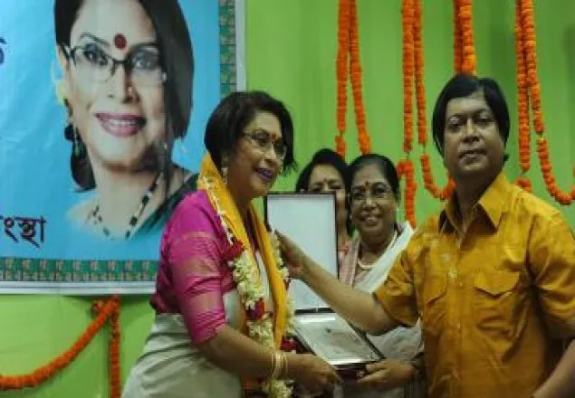 স্বাধীনতা পদকপ্রাপ্তিতে বন্যাকে সংবর্ধনা