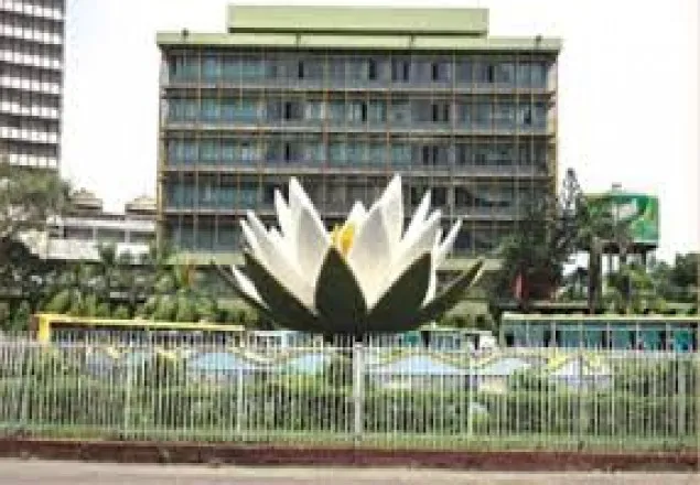 তদন্তের জন্য ল্যাপটপ জমা দেওয়ার নির্দেশ