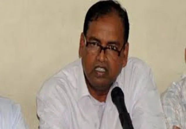 দেশে তামশা চলছে,ভোট ছাড়াই নির্বাচিত হচ্ছে: দুদু 