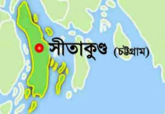 সীতাকুণ্ডে ট্রাকচাপায় এনজিও কর্মকর্তা নিহত