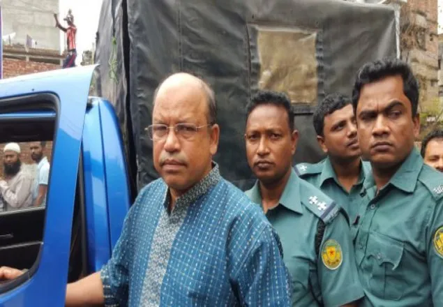 হাজারিবাগে কাঁচা চামড়া নিষিদ্ধ করে কারখানা সরানোর চাপ