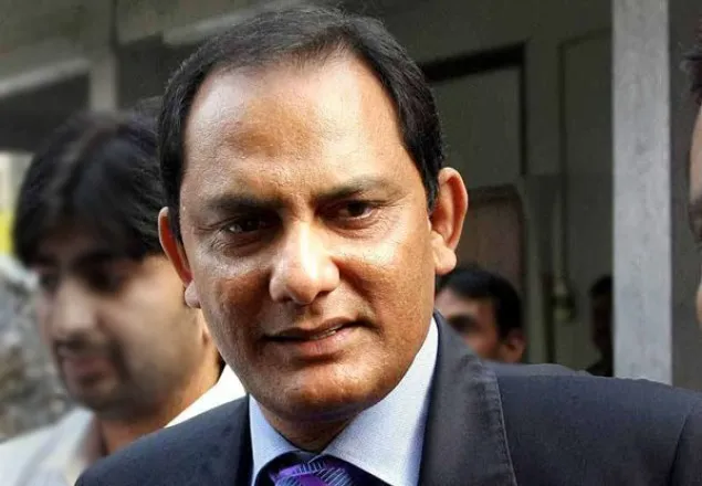 বিরাট কোহলির পাশে আজহারউদ্দিন