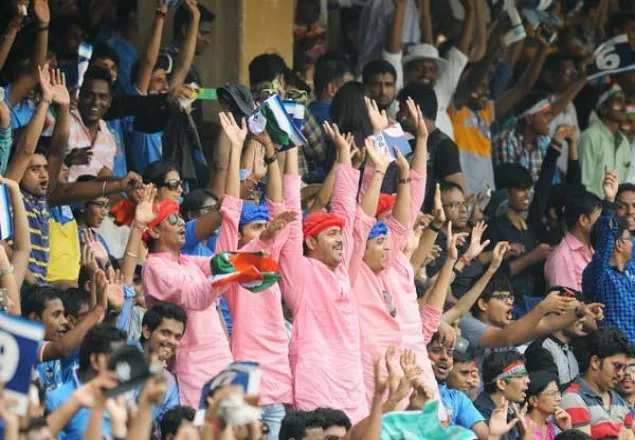 আইপিএলে দর্শকরাই হবে থার্ড আম্পায়ার