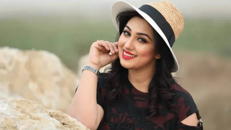 ইচ্ছে করেই আমাদের খুনসুটির ছবি প্রকাশ করি : অপু বিশ্বাস