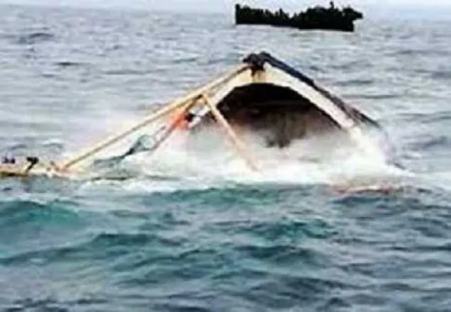 যমুনায় নৌকাডুবি :উদ্ধার কাজ শুরু হয়নি