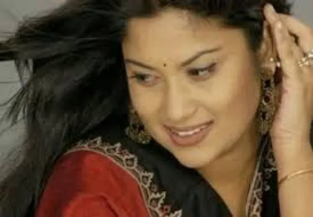 অভিনয়কে বিদায় জানালেন শ্রাবন্তী!