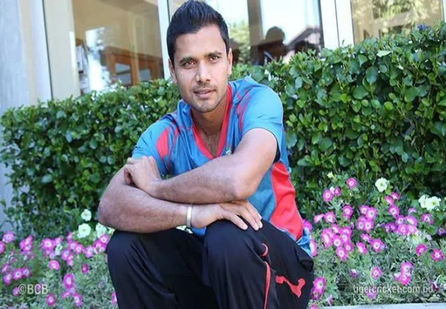 ছুটি কাটাতে কাশ্মিরে মাশারাফি