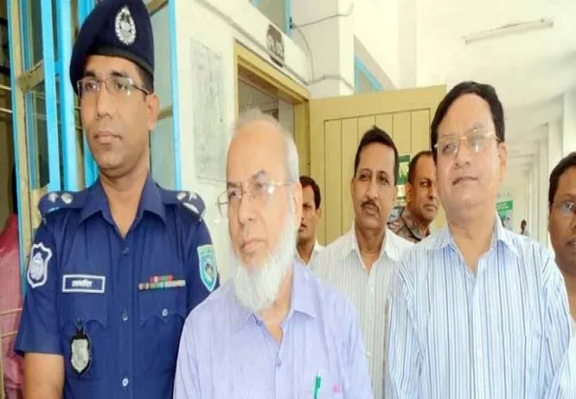 ভোটকেন্দ্রের বাইরের খুনের দায় নেবে না নির্বাচন কমিশন
