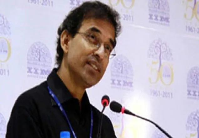 মাশরাফিদের প্রশংসা করায় চাকরি গেল ভোগলের