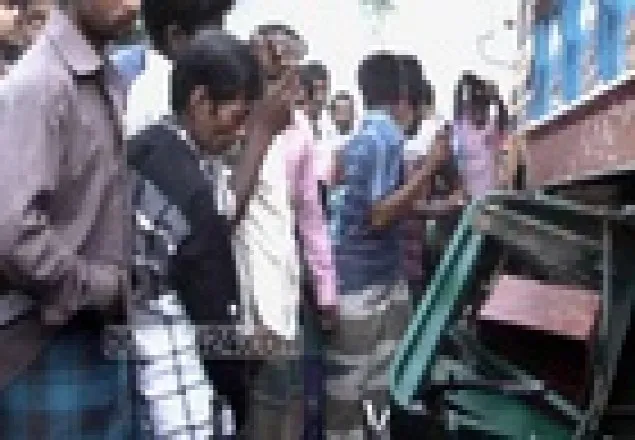 ভূমিকম্পে হুড়োহুড়িতে সিলেটে ১০ জন আহত