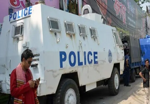 নিরাপত্তার চাদরে ঢেকে দেওয়া হয়েছে বগুড়া