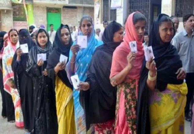 কংগ্রেসের প্রার্থীকে ভোট না দেওয়ায় স্ত্রীকে তালাক