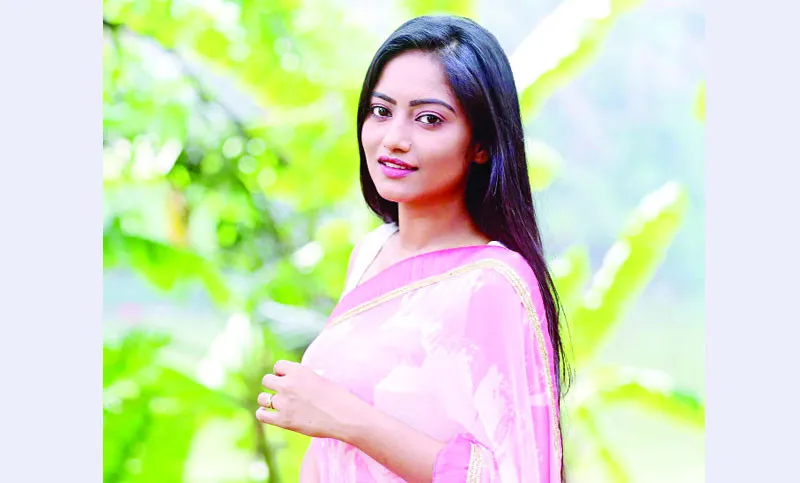 শুটিংয়ের সময় দগ্ধ হলেন অভিনেত্রী আঁখি