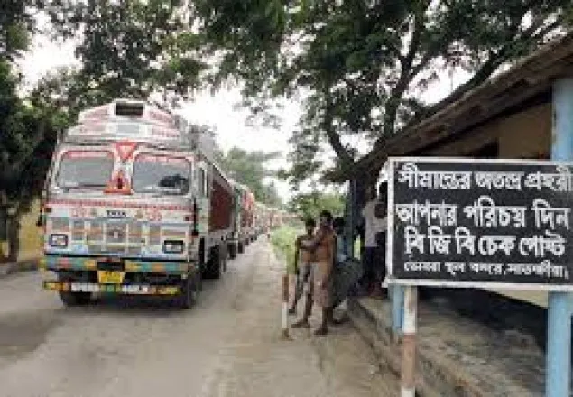ভোমরা বন্দরে পাঁচ ঘণ্টা কর্মবিরতি