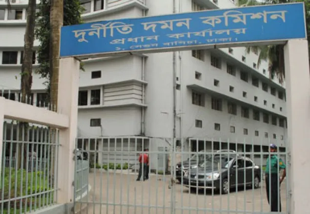 বিজিএমইএ সদস্য এবং রাজউক কর্মকর্তা গ্রেফতার