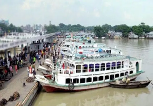 নৌযান ধর্মঘট : কর্ণফুলীর ১৬ ঘাট অচল 
