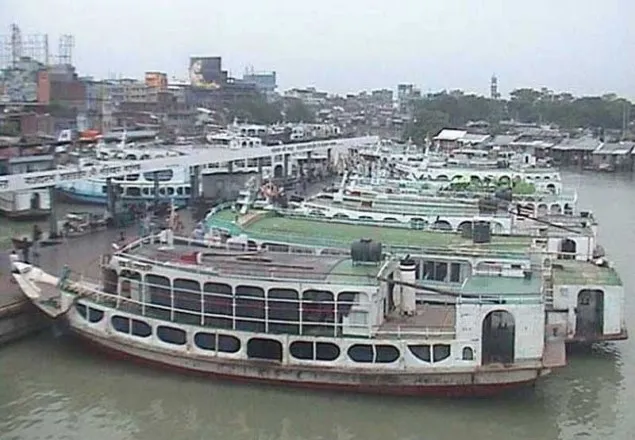 'অচল নদীবন্দর' নৌ. শ্রমিকদের ধর্মঘট 