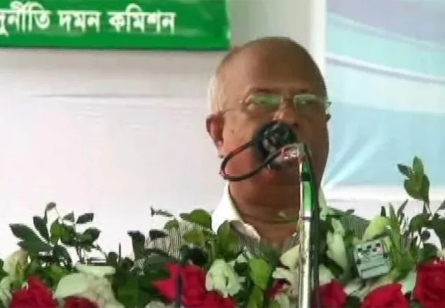 দুর্নীতিকারীদের বিরুদ্ধে শক্ত অবস্থানে দুদক
