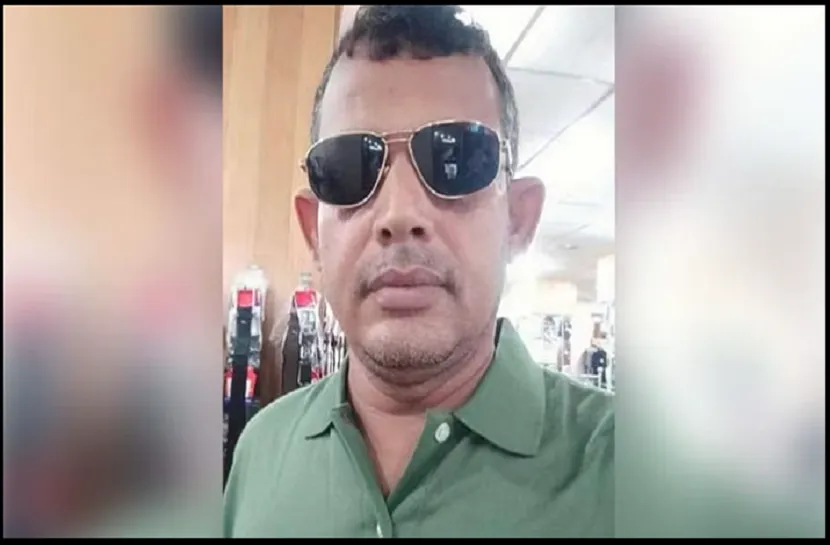 খুলনায় প্রকাশ্যে গুলি করে হত্যা