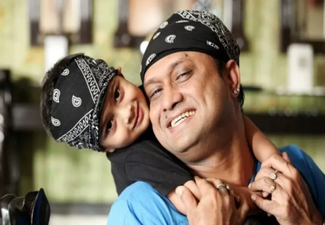 বাবা-ছেলের একদিন