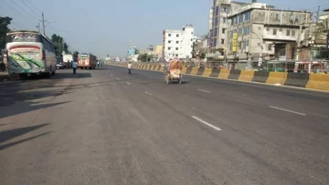 বিএনপি ও জামায়াতের হরতালে রাজধানী ফাঁকা