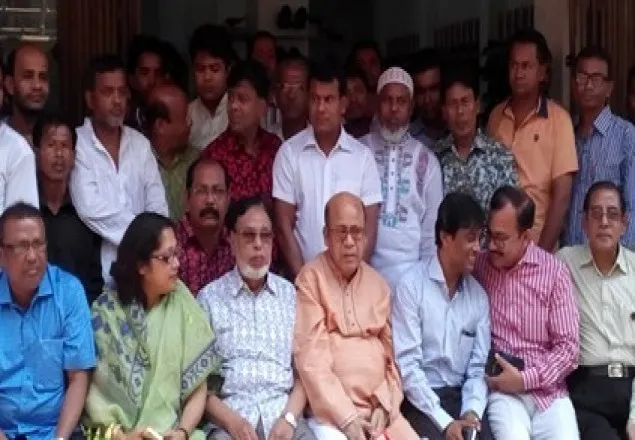 'পাকিস্তান হাইকমিশনারকে ডেকে কড়া প্রতিবাদের আহবান'