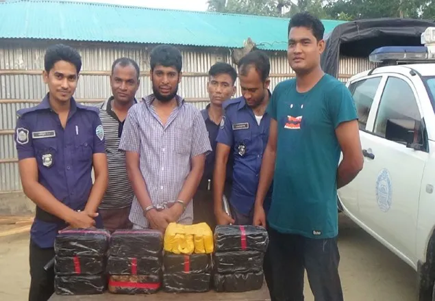 টেকনাফে এক লাখ ২০ হাজার ইয়াবাসহ আটক ১