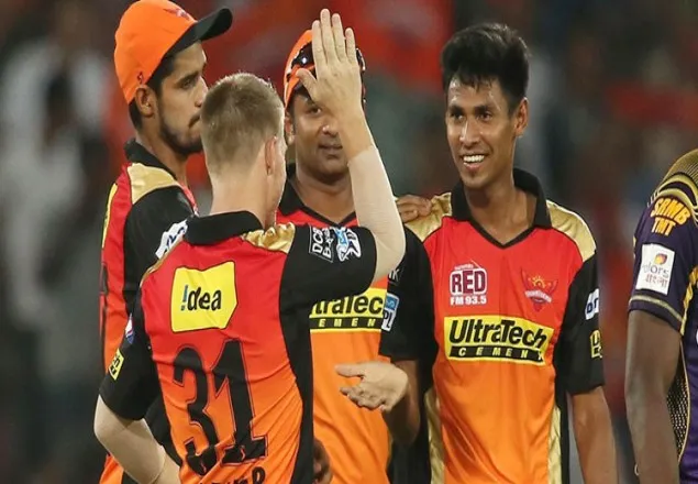 ৯০ শতাংশ ভোট নিয়ে এগিয়ে আছেন মুস্তাফিজ