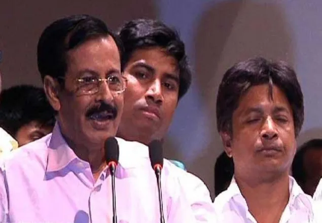 ‘বাপের বেটি, ভাঙবেন কিন্তু মচকাবেন না’