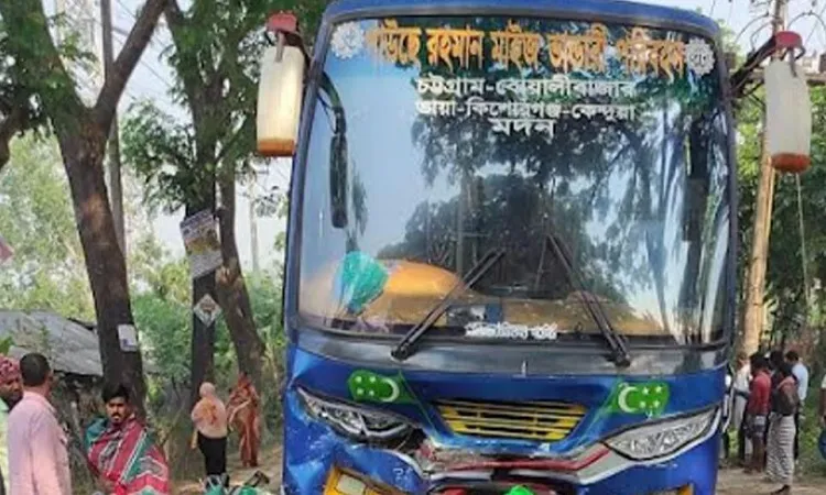 চট্টগ্রামে বাস-অটোরিকশা সংঘর্ষে নিহত ৪