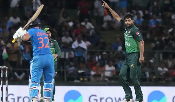 এশিয়া কাপ: বৃষ্টিতে পণ্ড ভারত-পাকিস্তান ম্যাচ