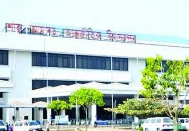 রোয়ানুর প্রভাবে শাহ আমানতে বিমান ওঠানামা বন্ধ