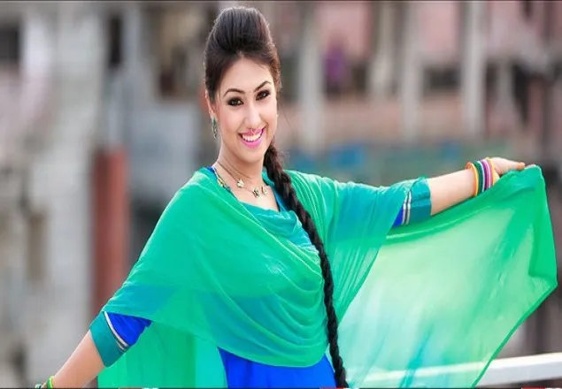 উধাও অপু বিশ্বাস, চলচ্চিত্রপাড়ায় হইচই! 