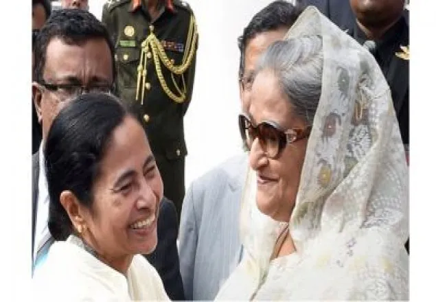 মমতাকে ইলিশ উপহার পাঠাচ্ছেন শেখ হাসিনা