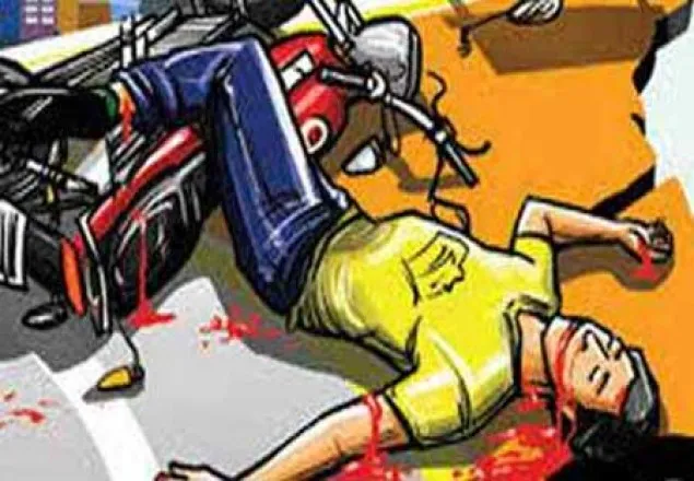 মোটরসাইকেল­-বাসের মুখোমুখি সংঘর্ষে নিহত ১