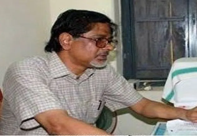 ২৪ ঘন্টা পুলিশি নিরাপত্তায় রাবি শিক্ষক