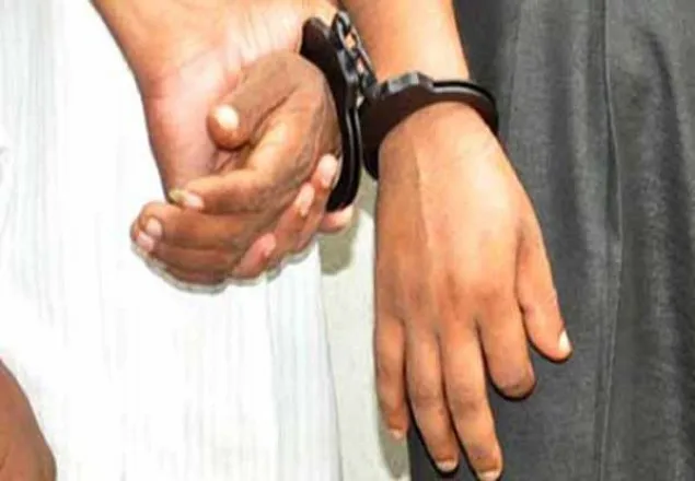 রাজধানীতে গৃহকর্মীকে হত্যার অভিযোগে স্বামী-স্ত্রী আটক