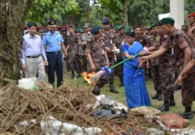 লালমনিরহাটে ৩ কোটি টাকার মাদকদ্রব্য ধ্বংস